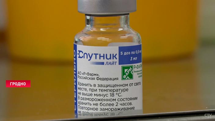 Прививку от коронавируса поставили 62% белорусов. Почему период спада болезни – лучшее время для вакцинации?-1
