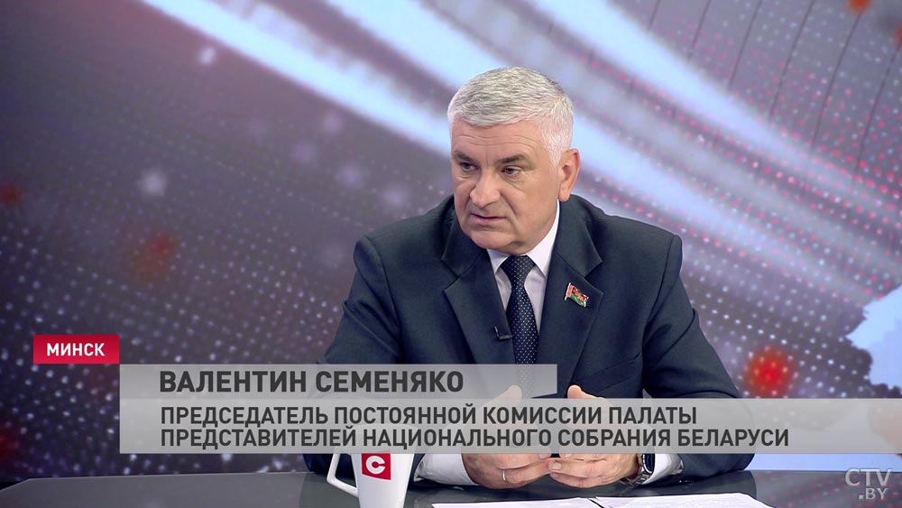 Валентин Семеняко: наша задача при подготовке нового проекта Конституции – учесть все замечания-1