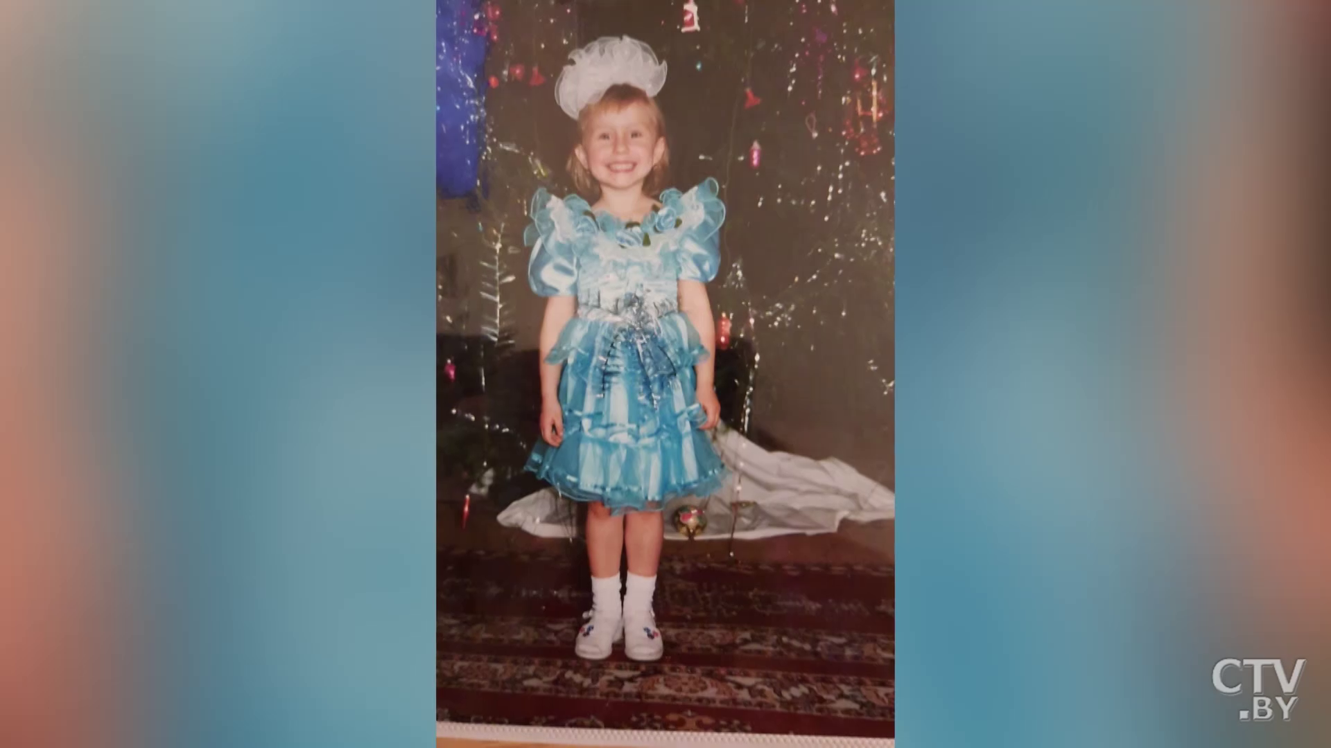 «Еще в школе я пробовала создать радио». Ведущая СТВ Юлия Самусенко рассказала о творчестве и работе на телевидении-7