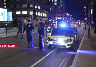 Легковушка въехала в паб в Великобритании: один человек погиб, трое пострадали