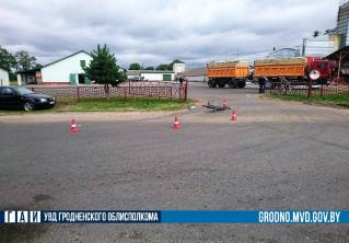 В Вороновском районе велосипедист при столкновении со скутером получил перелом 