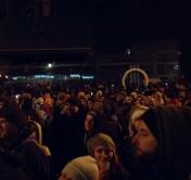 Протестующие против нового трудового законодательства граждане Венгрии осадили здание медиакомпании