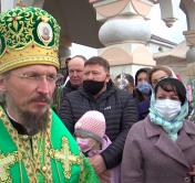 Митрополит Вениамин на праздновании Вербного воскресенья: и Минск, и города наши пришли в движение в прославлении Бога, в молитве 