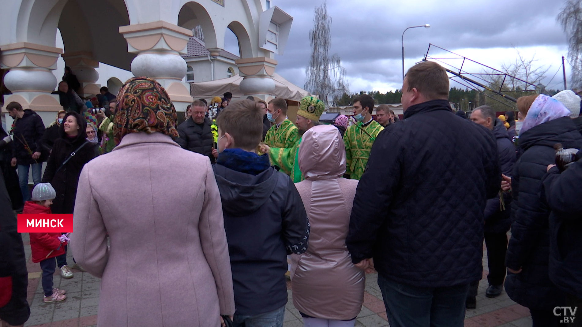 Митрополит Вениамин на праздновании Вербного воскресенья: и Минск, и города наши пришли в движение в прославлении Бога, в молитве -15