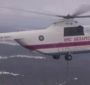 Вертолёт МЧС транспортировал 8-тонный фюзеляж самолёта из Минска в Борисовский район