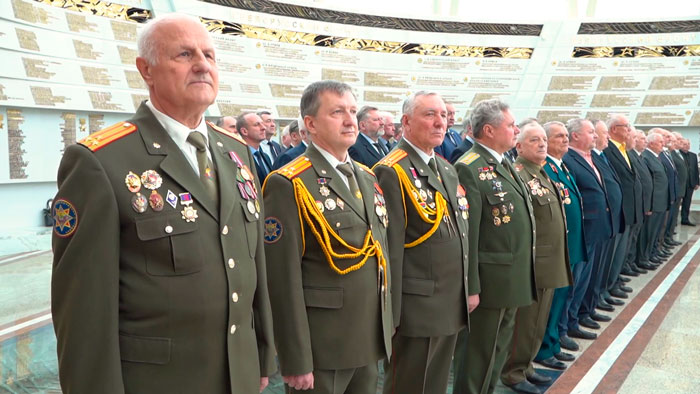 Бывших спасателей не бывает – в Минске чествовали ветеранов подразделений МЧС