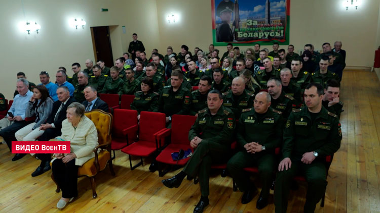 102-летнего ветерана Пелагею Шведову поздравили с днём рождения-4