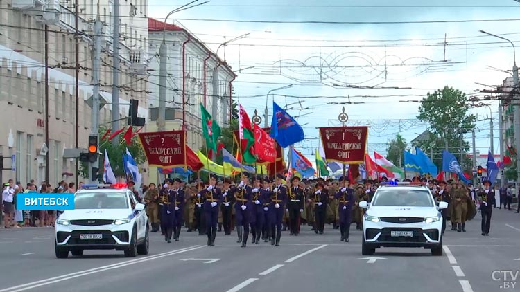 Митинг и шествие трудовых коллективов. Вот как в Витебске празднуют День Независимости-1