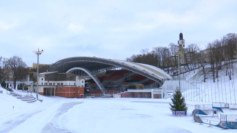 На главной сцене «Славянского базара» заменят кровлю и подсветку крыши