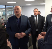 «Молодцы, что вы имеете свой рынок». Как прошёл визит Александра Лукашенко на «Горизонт»
