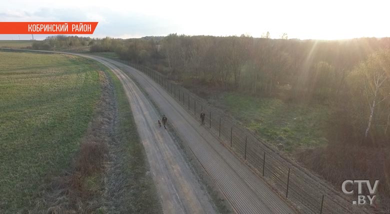 «К вам я приехал потому, что это будущее пограничных войск»: визит Александра Лукашенко на заставу «Дивин»-37