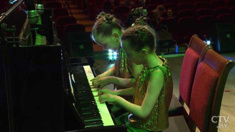 Впервые в Минске прошёл Международный конкурс искусств «Talented Kids» среди одарённых детей. Репортаж СТВ -7