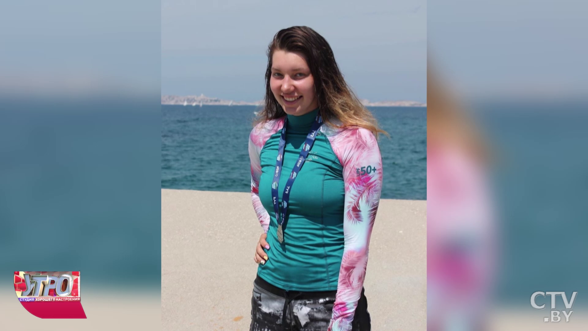 «Сама не ожидала». Впервые женщина победила в заплыве в открытом море во Франции. И она – белоруска!-13