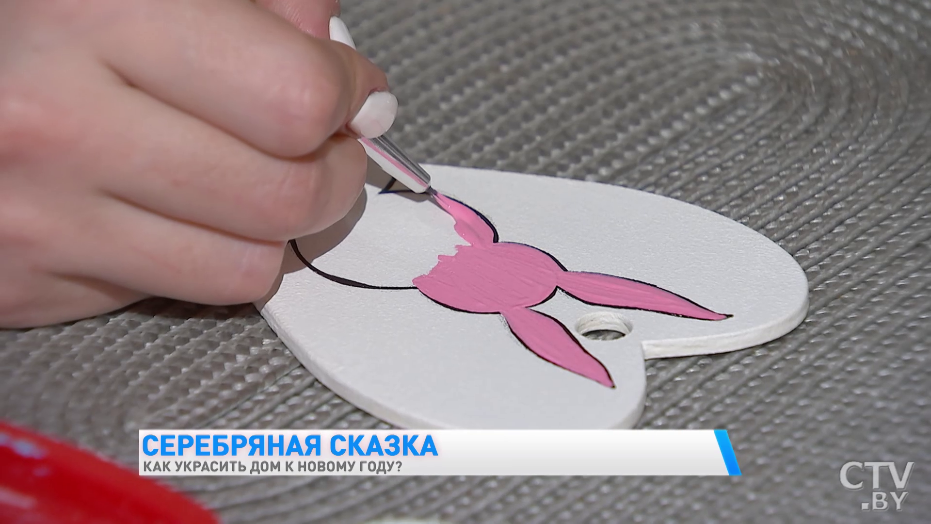 Как семья Александра Солодухи украсила дом к новогодним праздникам. Показал сам певец-22