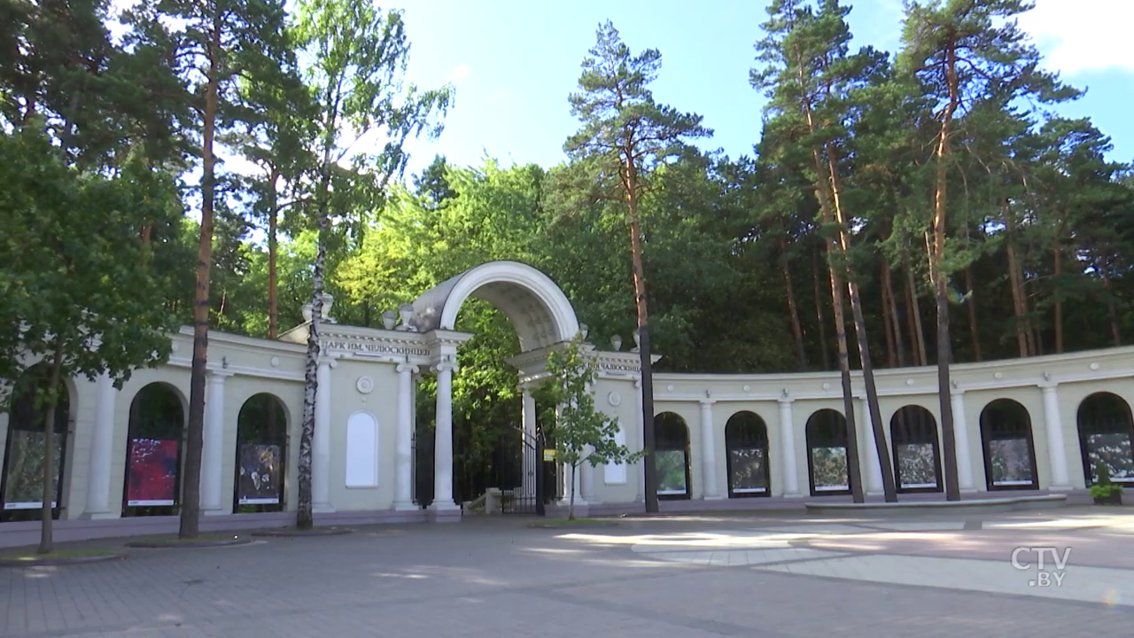 Многоуровневый детский лабиринт и аттракцион «Скамейка». Что ещё нового появится в парках Минска -16