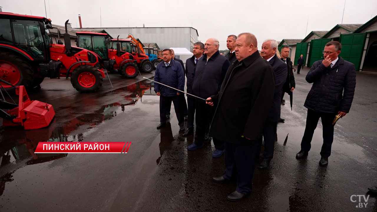 Лукашенко в Пинском районе: «Нужно страну за пять лет привести в полный порядок!»-2