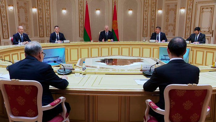 Президент встретился с делегацией из Якутии – подводим итоги