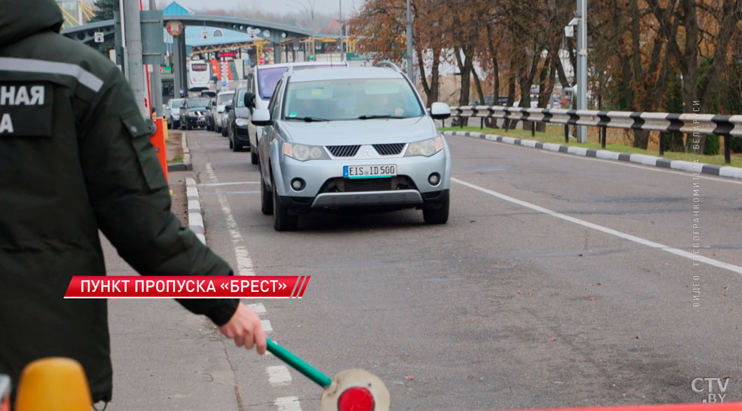 Закрытие польских пунктов пропуска влияет на жизнь путешественников и местных жителей-2