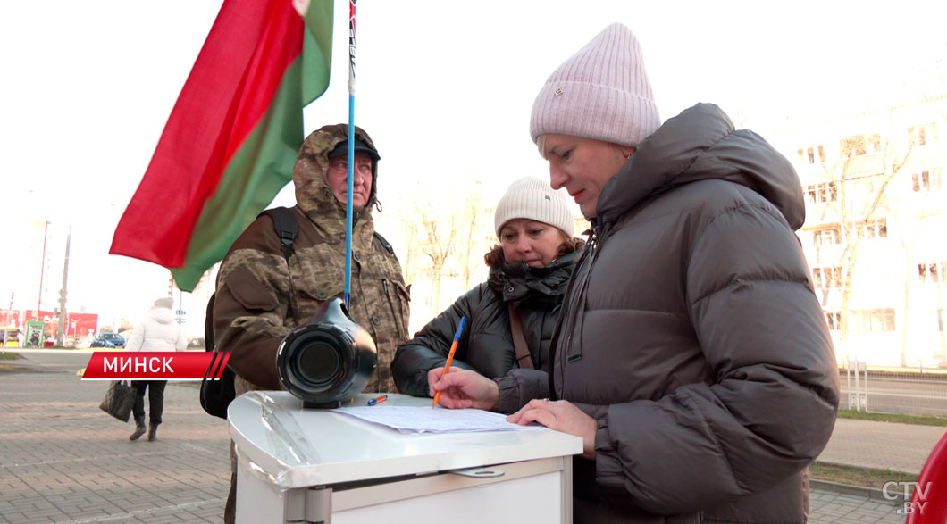 В Минске инициативные группы продолжают сбор подписей-2