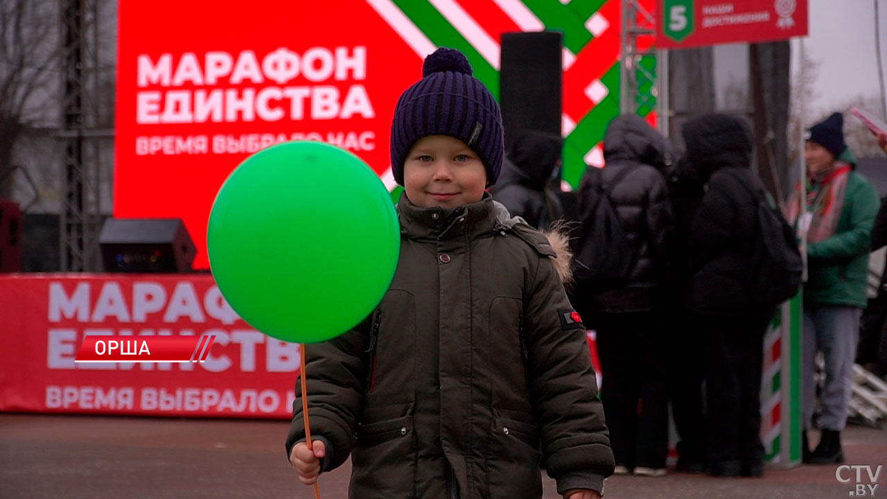 Десятки голосов слились воедино! Как принимали «Марафон единства» в Орше?-2