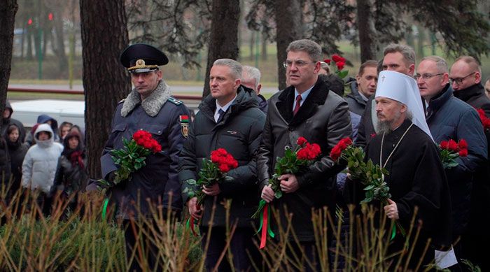 В Минске почтили память жертв геноцида в мемориальном комплексе «Масюковщина»