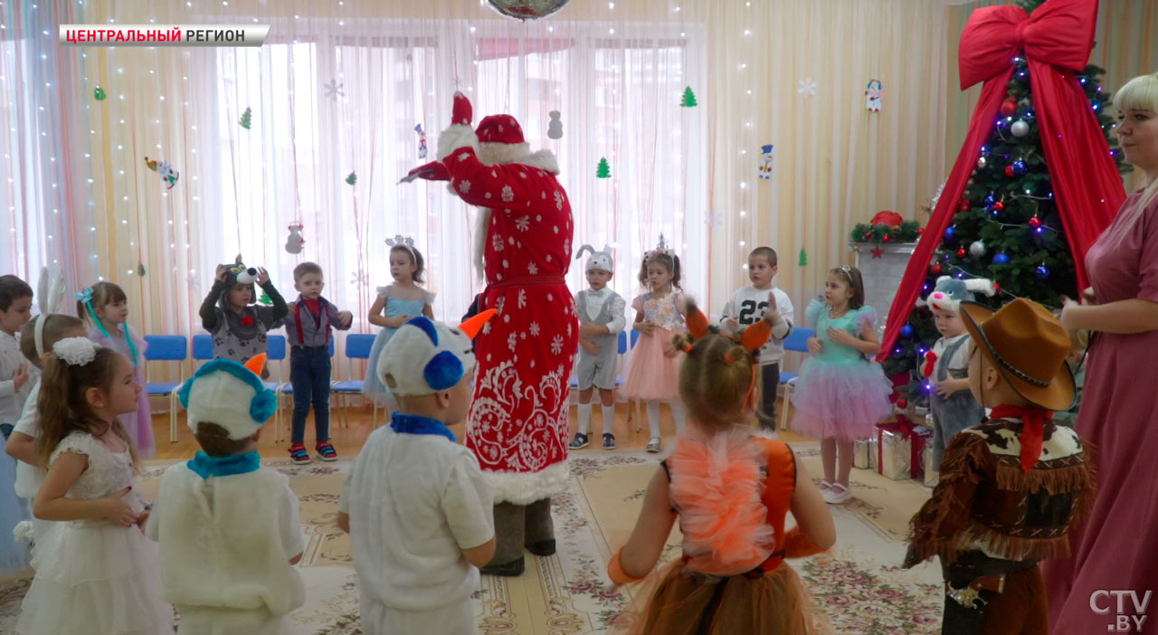 Новогодняя сказка в детском саду! Узнали у родителей, как проходят утренники-2