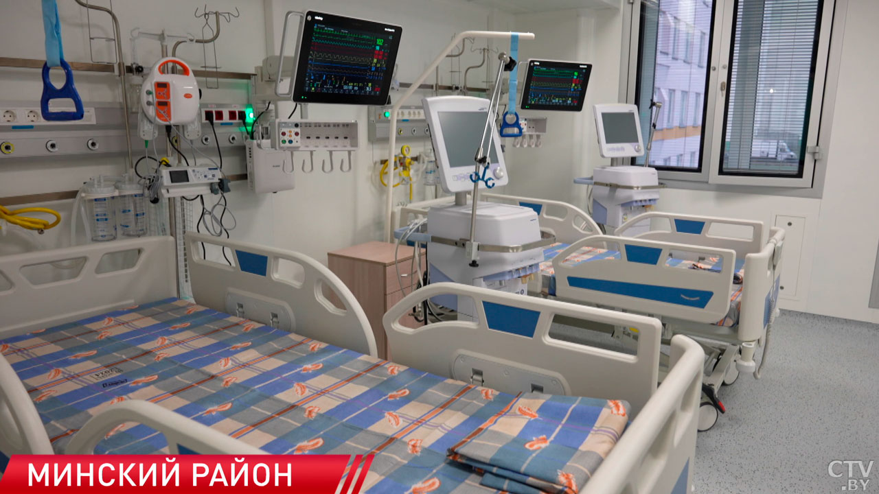 Лукашенко посетил Минскую детскую областную больницу перед Новым годом – как это было-2 Лукашенко посетил Минскую детскую областную больницу перед Новым годом – как это было-2
