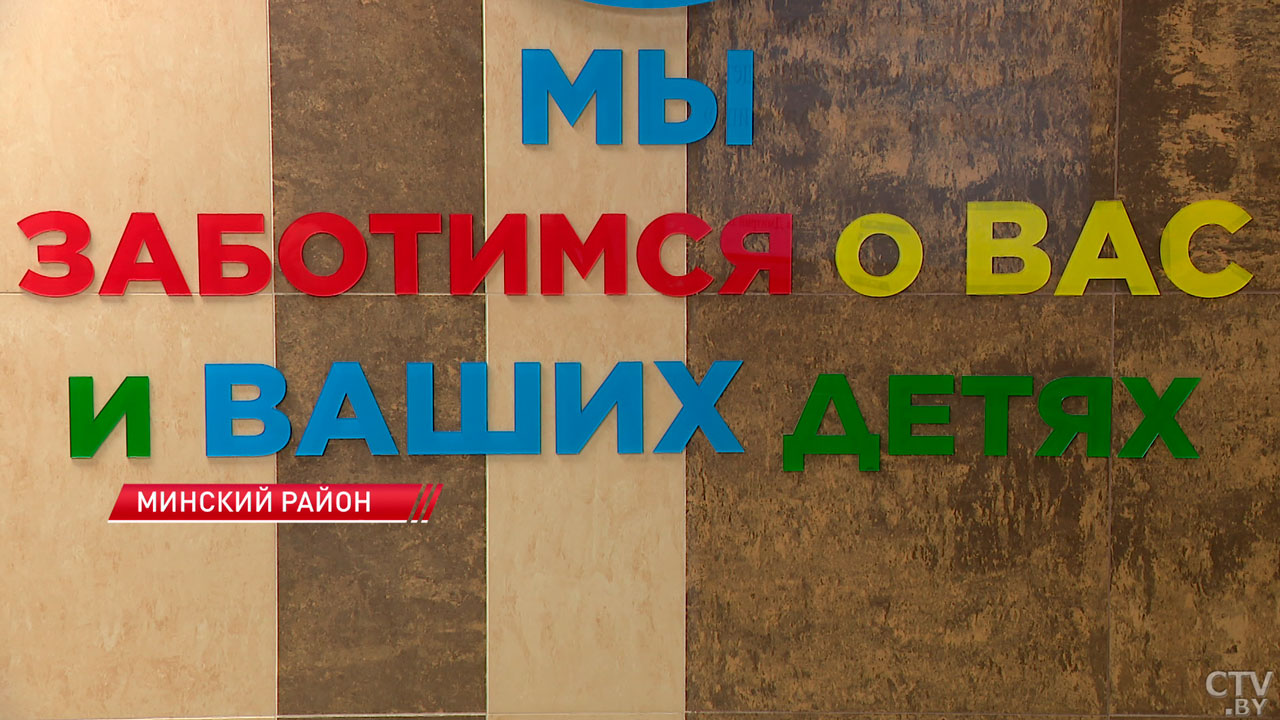 Лукашенко посетил Минскую детскую областную больницу перед Новым годом – как это было-4