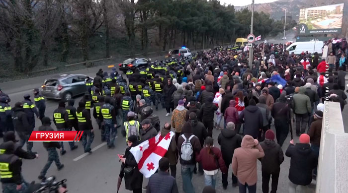 Грузинская оппозиция пытается продолжить акции протеста