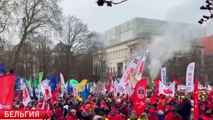 В Брюсселе тысячи работников предприятий протестуют из-за политики Евросоюза