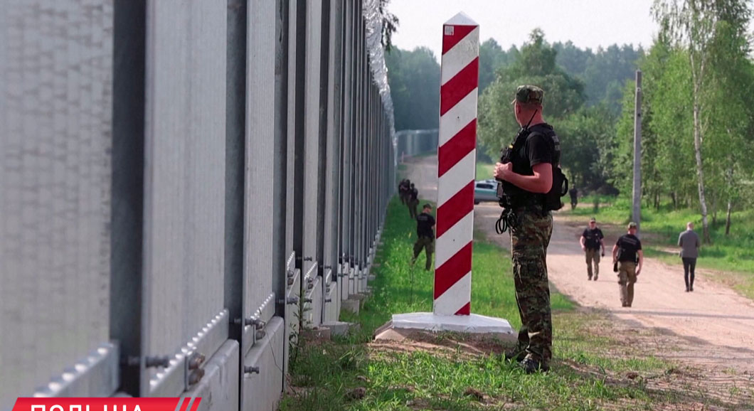 Международные правозащитные организации привели факты жестокого обращения польских пограничников с мигрантами-2