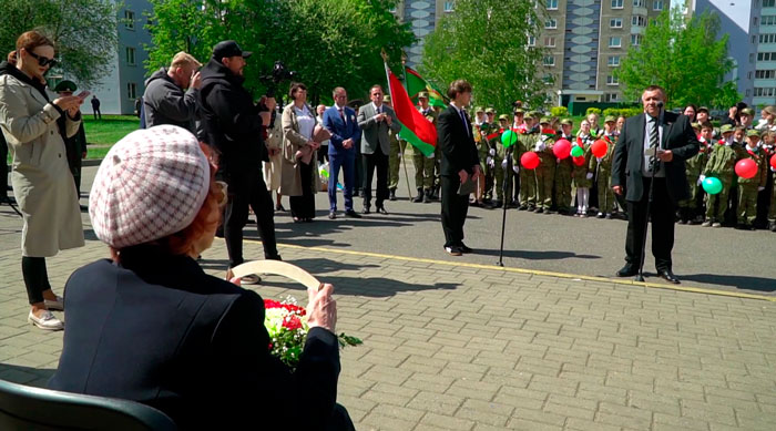 Персональный парад для героев! В преддверии Дня Победы в Гродно поздравили ветеранов ВОВ