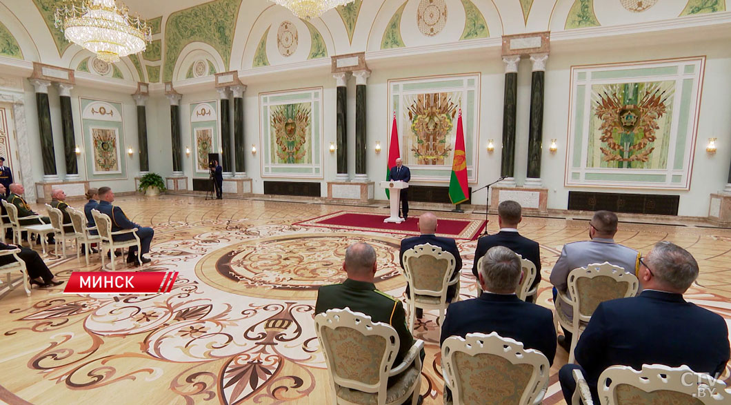 Ими гордится вся страна! Президент вручил госнаграды самым достойным – подводим итоги-32