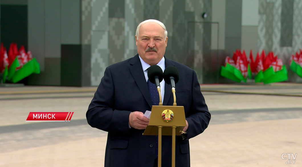 Это знаковый подарок к юбилею Победы – Лукашенко на открытии Минского международного выставочного центра-4 Это знаковый подарок к юбилею Победы – Лукашенко на открытии Минского международного выставочного центра-4