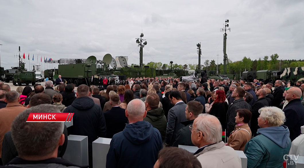 Если мы не будем создавать объекты будущего, мы будем постоянно уязвимы – Лукашенко-6