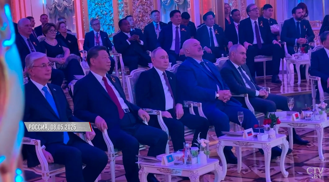 Лукашенко: мы под плёткой и в лаптях ходить не хотим и не будем! Речь Президента взорвала интернет-20