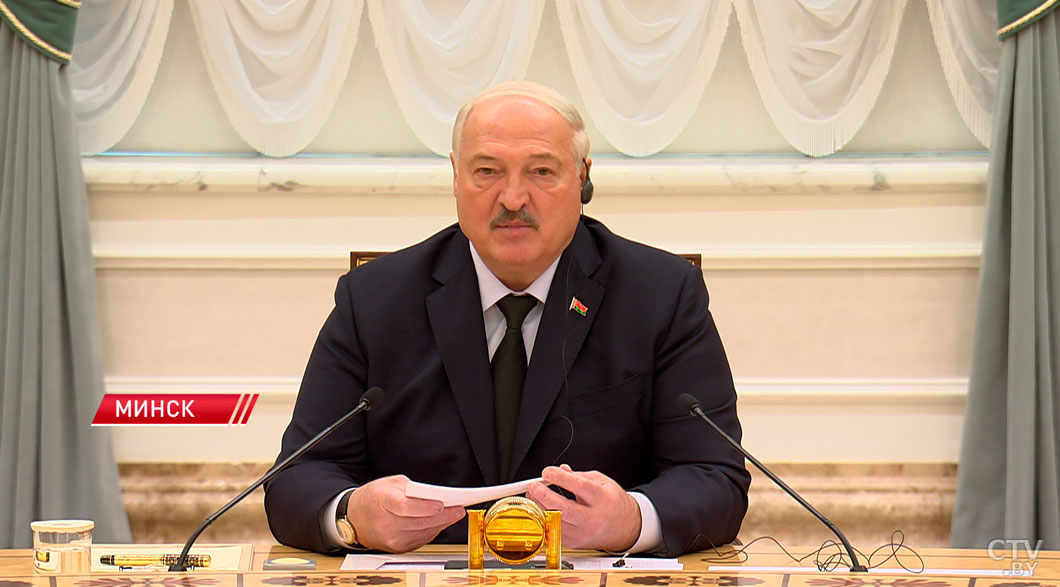 Лукашенко: заявление о восстановлении стратегического партнерства стало новой вехой в отношениях двух стран-12 Лукашенко: заявление о восстановлении стратегического партнерства стало новой вехой в отношениях двух стран-12