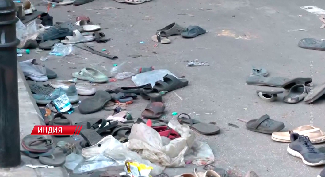 В давке у стадиона в Бангалоре погибли более 10 человек-2