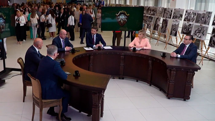 Лукашенко направил приветствие участникам медиафорума и «Золотой Литеры»