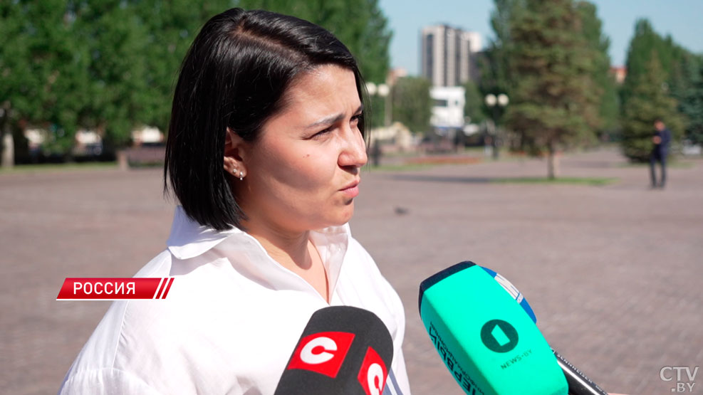 «Великая Отечественная война задела каждую семью». Дни Минска в Казани начались с возложения цветов-4