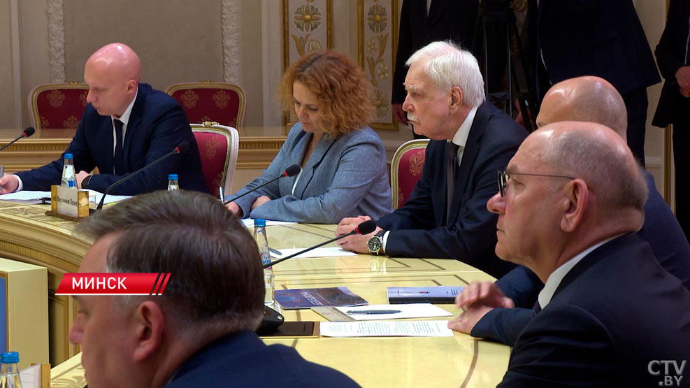 Лукашенко: мы поставим Калининградской области нужное количество продуктов питания, в том числе и картошки-2