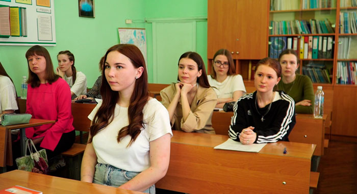 В трудовых коллективах пройдёт Единый день информирования 
