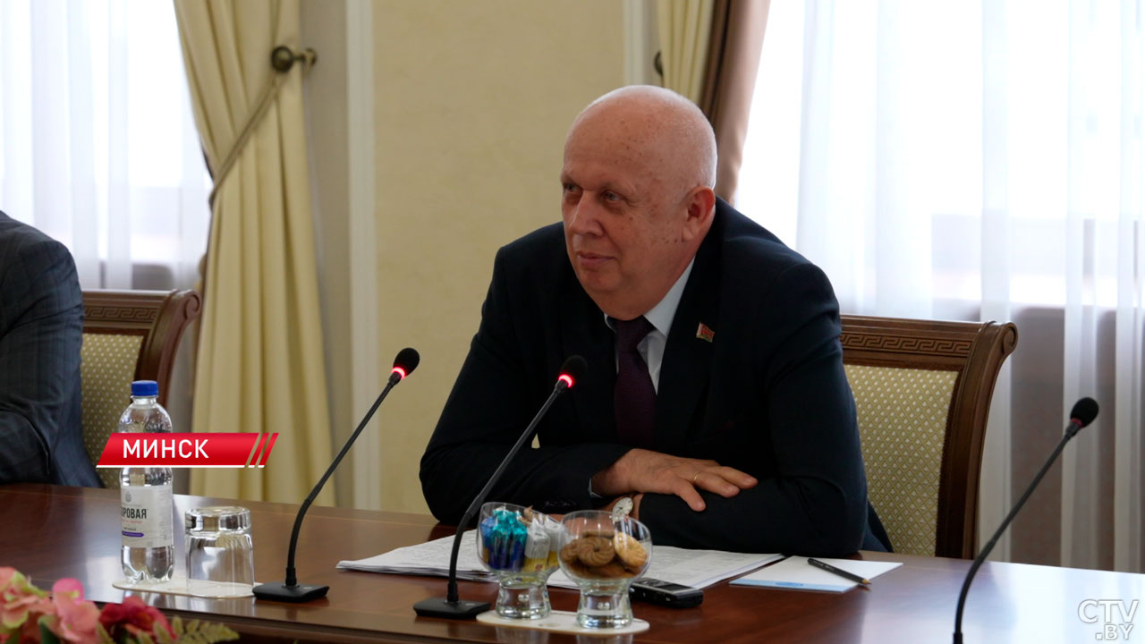Родной и близкий регион! Лукашенко обсудил потенциал сотрудничества с губернатором Кузбасса-12 Родной и близкий регион! Лукашенко обсудил потенциал сотрудничества с губернатором Кузбасса-12