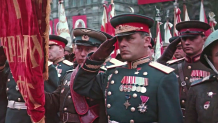 80 лет назад в Москве на Красной площади состоялся первый Парад Победы
