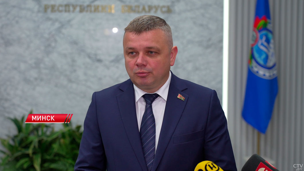 Турчин представил коллективу Минпрома нового главу ведомства-4