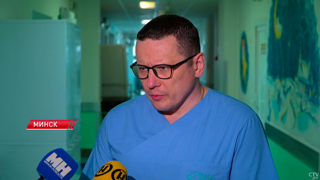 Митрополит Вениамин пообщался с пациентами и врачами РНПЦ детской хирургии-2