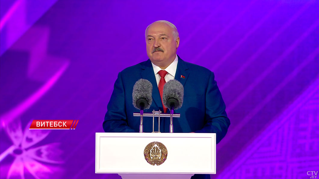 Лукашенко: говорят, «Славянский базар» вне политики – нет, это самая главная политика-4 Лукашенко: говорят, «Славянский базар» вне политики – нет, это самая главная политика-4
