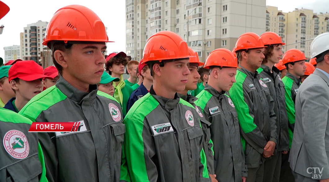 В Гомеле дали старт городской молодёжной стройке-2