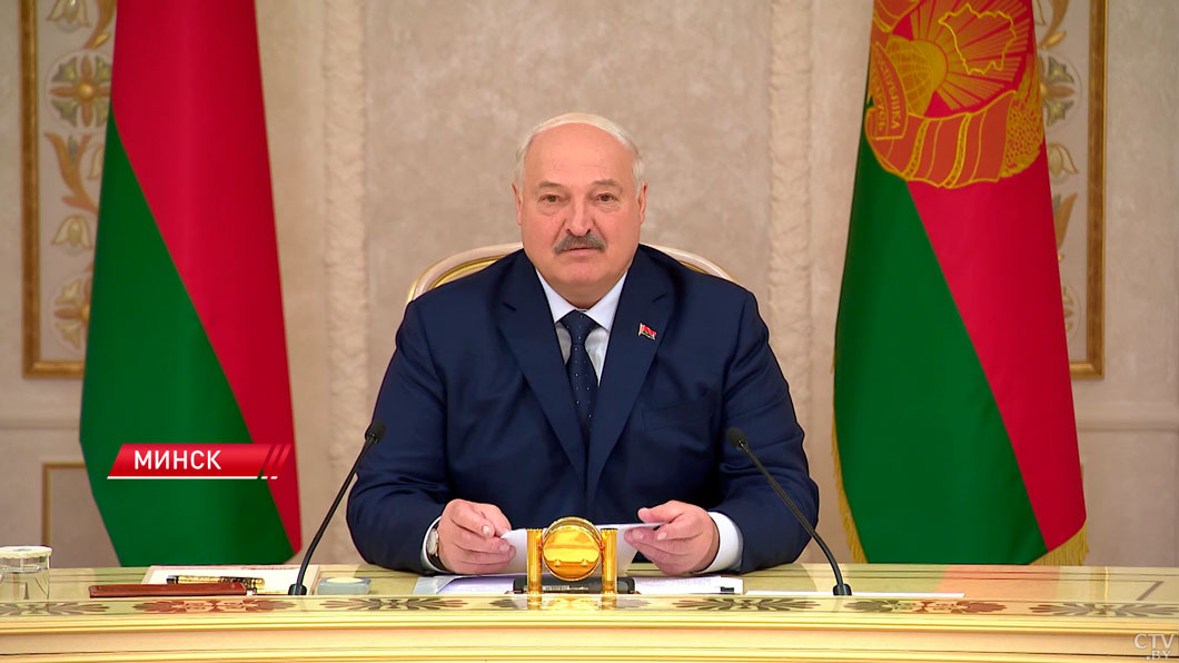 Лукашенко назвал приоритетные направления дальнейшего сотрудничества с Санкт-Петербургом-6