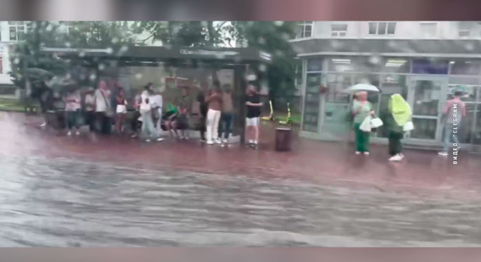 В Минске устраняют последствия сильного дождя